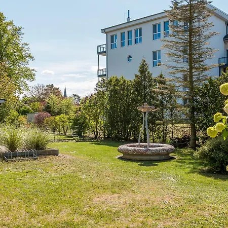 Haus Ostseenixe 04 * 欧巴德伍斯图