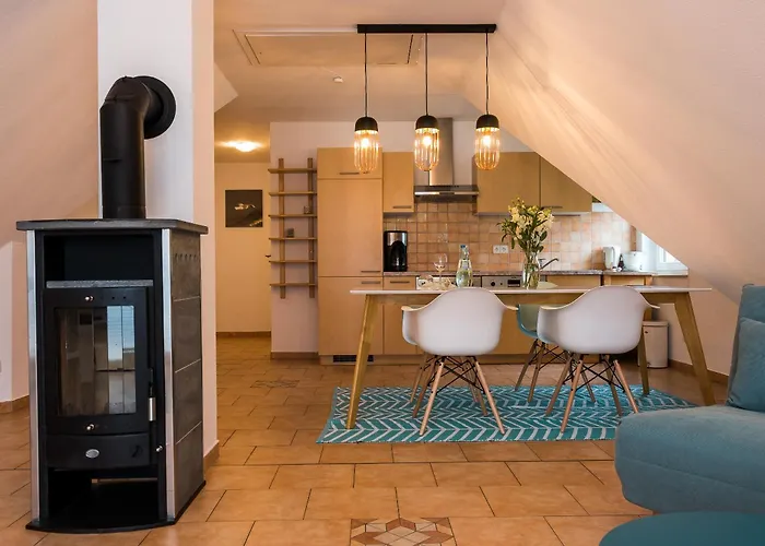 Haus Ostseenixe 04 *