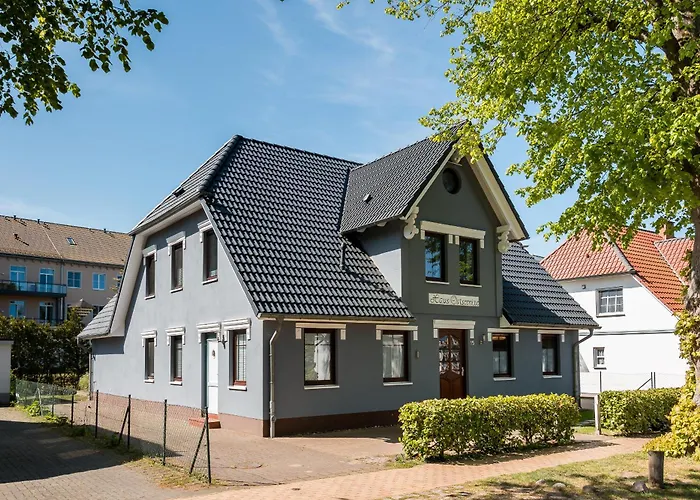 Haus Ostseenixe 04 アパート *